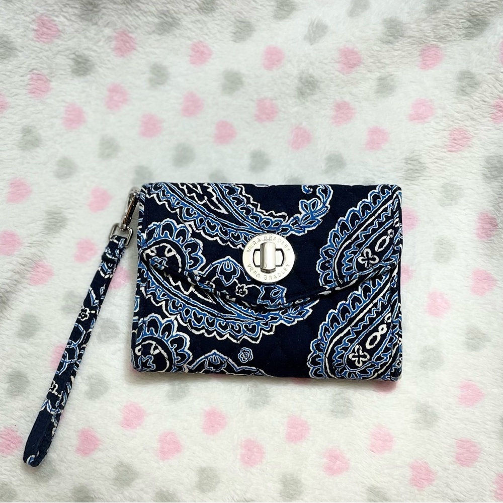 VERA BRADLEY BLUE TWIST TURNLOCK WALLET